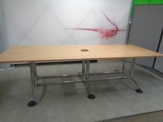 2800 x 1050mm Oak Boardroom Table