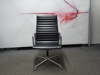 additional images for Eames Style ICF Meeting Chair