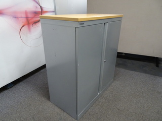 additional images for 1040h mm Bisley Grey Metal Cupboard with Beech Top