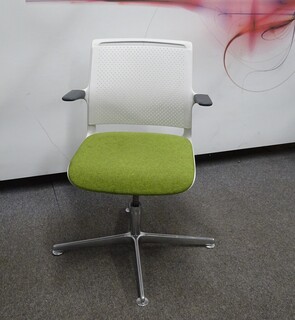 additional images for Senator Ad-Lib Meeting Chair with Green Fabric Seat