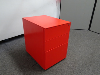 additional images for Red Metal 3 Drawer Pedestal