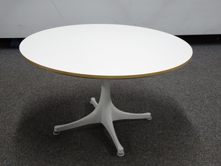 additional images for 720dia mm Vitra White Coffee Table