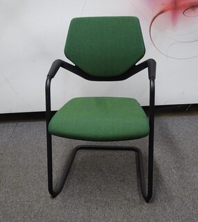additional images for Konig + Neurath Nook Meeting Chair in Green