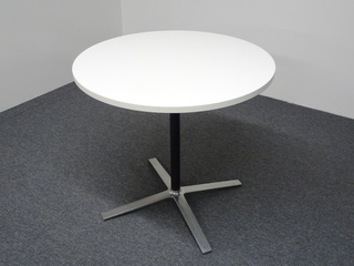 additional images for 800dia mm Circular Table with White Top & Chrome Base