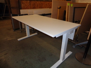 additional images for Freestanding White Desk