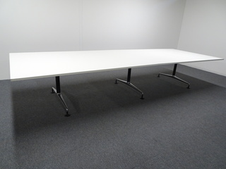 additional images for 4000w mm White Boardroom Table