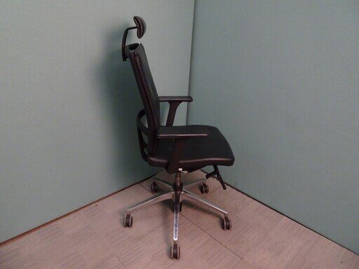 Sedus Open Up Operator Chair in Black Leather
