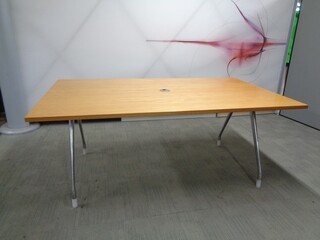 Oak Veneer Boardroom Table