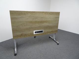 additional images for 1500w mm Senator Flip Top Table with American Oak Top