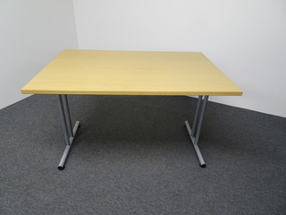 additional images for 1200w mm Folding Table with Maple Top