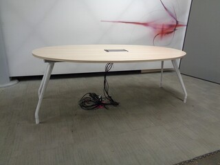 Light Oak Oval Table 2000w mm