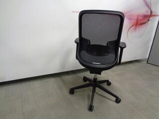 Orangebox Do Black Fabric Chair