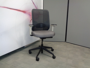 additional images for Orangebox Do Light Grey and Mesh Back Chair
