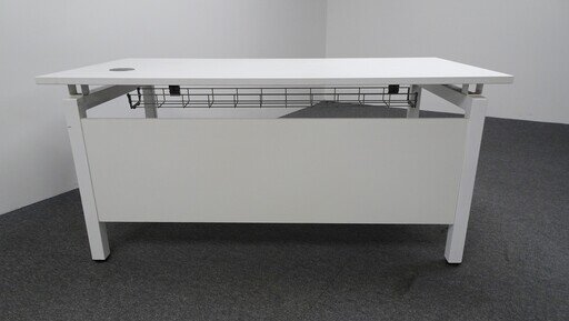 1600w mm Freestanding Desk in White with Modesty Panel