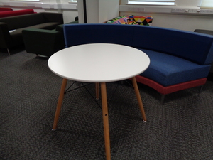additional images for Circular Table 800mm diameter
