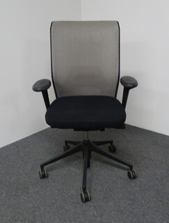 additional images for Vitra ID Mesh Operator Chair