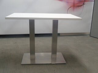 1000 x 600mm Rectangular Table with White Top