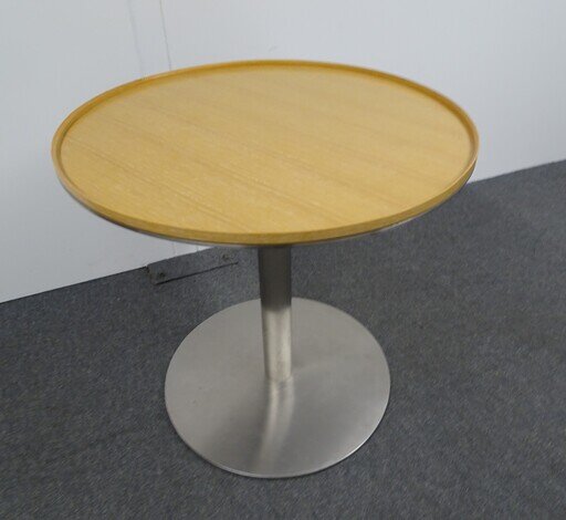 760dia mm Circular Table with Oak Top