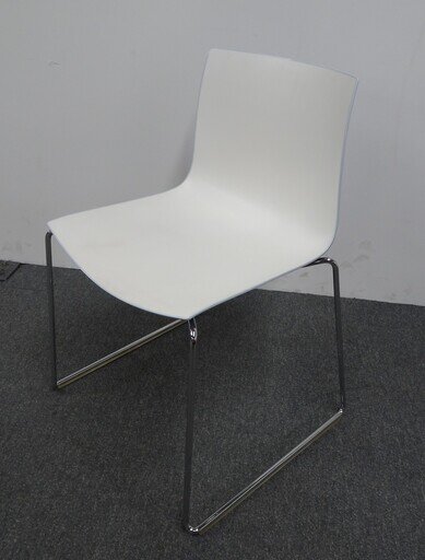 Arper Catifa 46 Bicoloured Chair in Pale Blue amp White