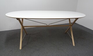 additional images for 1850w mm White Oval Table