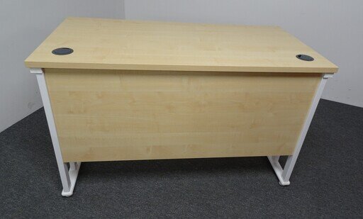 1200w mm Freestanding Desk with Maple Top