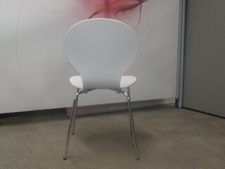 Cafeacute Style White Chair
