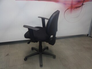 Black Komac Dot Operator Chair
