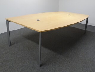 additional images for 2500w mm Maple Meeting Table