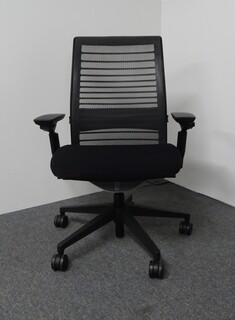 additional images for Steelcase Think 465 Operator Chair