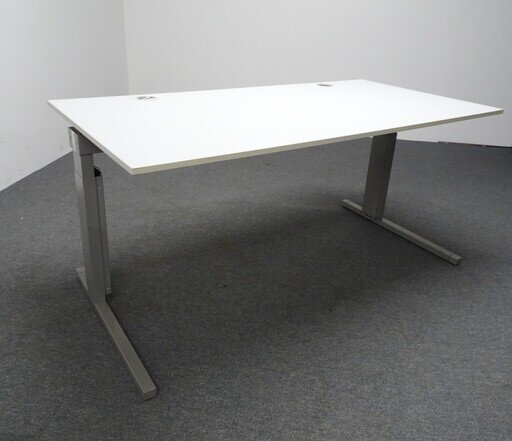 1600w mm Techo Freestanding Desk
