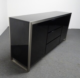 additional images for 1750w mm Black Gloss Credenza