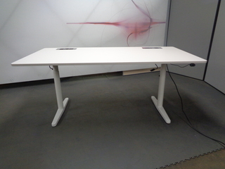 additional images for 1800w mm Vitra Tyde Electric Sit / Stand Desk