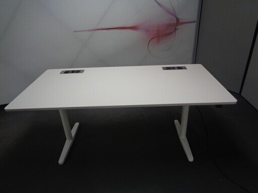 1800w mm Vitra Tyde Electric Sit  Stand Desk