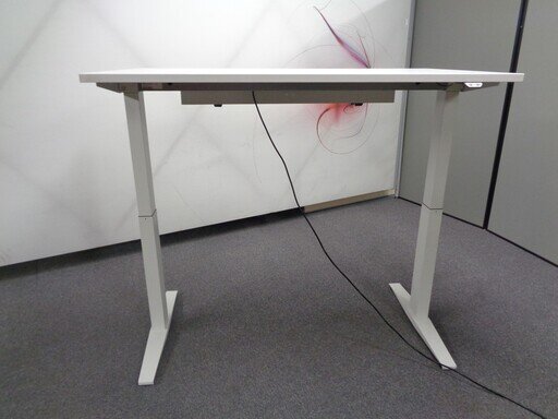 Herman Miller Electric Sit Stand Desk 1370w mm
