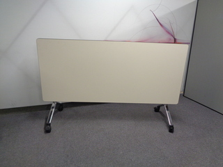 additional images for 1800w mm Verco Flip Top Table