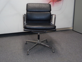 additional images for Vitra Eames Medium-High Back Soft Pad Meeting Chair EA 208