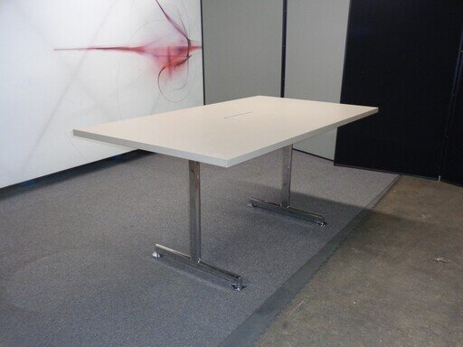 1600 x 900mm Brunner Meeting Table