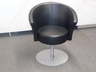 additional images for Connection Bobbin Rotating Tub Chair in Black Leather 