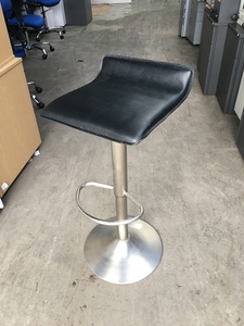 additional images for Black vinyl height adjustable stools