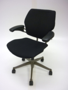 additional images for Humanscale Classic Freedom chair   (CE)