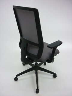Komac Q by Boss Design light grey fabric and mesh task chair
