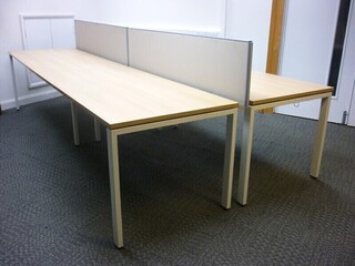 Bene 1600x800mm Aragon oak bench desks per user - 