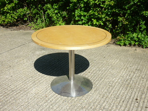 additional images for 1000mm diameter Tula maple veneer table
