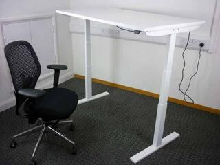 1100-1800mm wide electric height adjustable desks with choice of top
