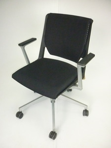 additional images for Haworth Very black meeting chair on wheels