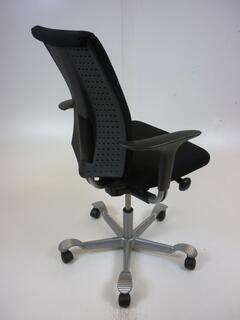 Black HAG H05 task chair