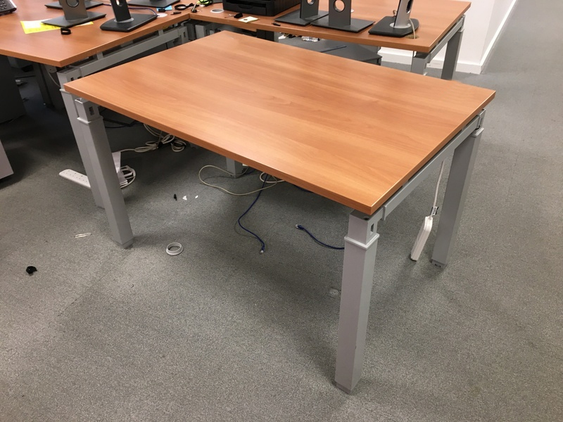 additional images for 1200x800mm Mobile Linnea freestanding desks
