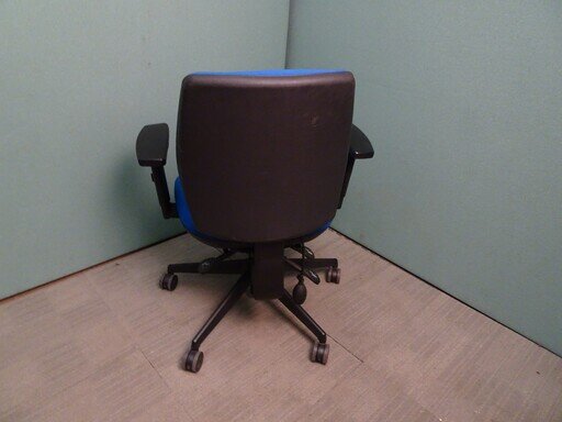 Sven Fusion Operator Chair in Blue