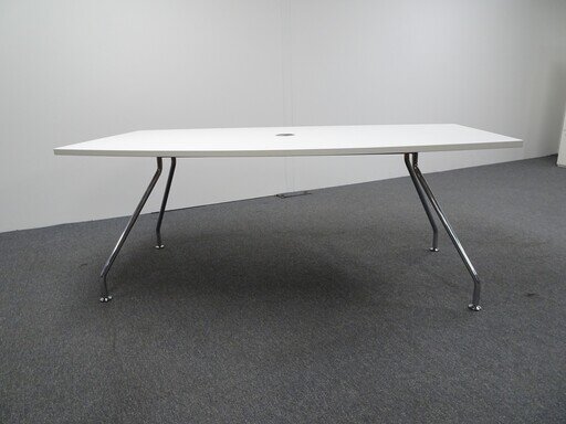 1800w mm White Barrel Shaped Meeting Table