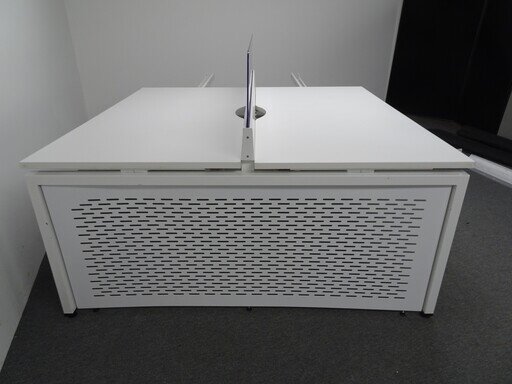 1200-1800w mm Nova White Bench Desks
